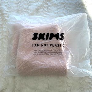 SKIMS Cozy Collection Shorts in Dust Pink